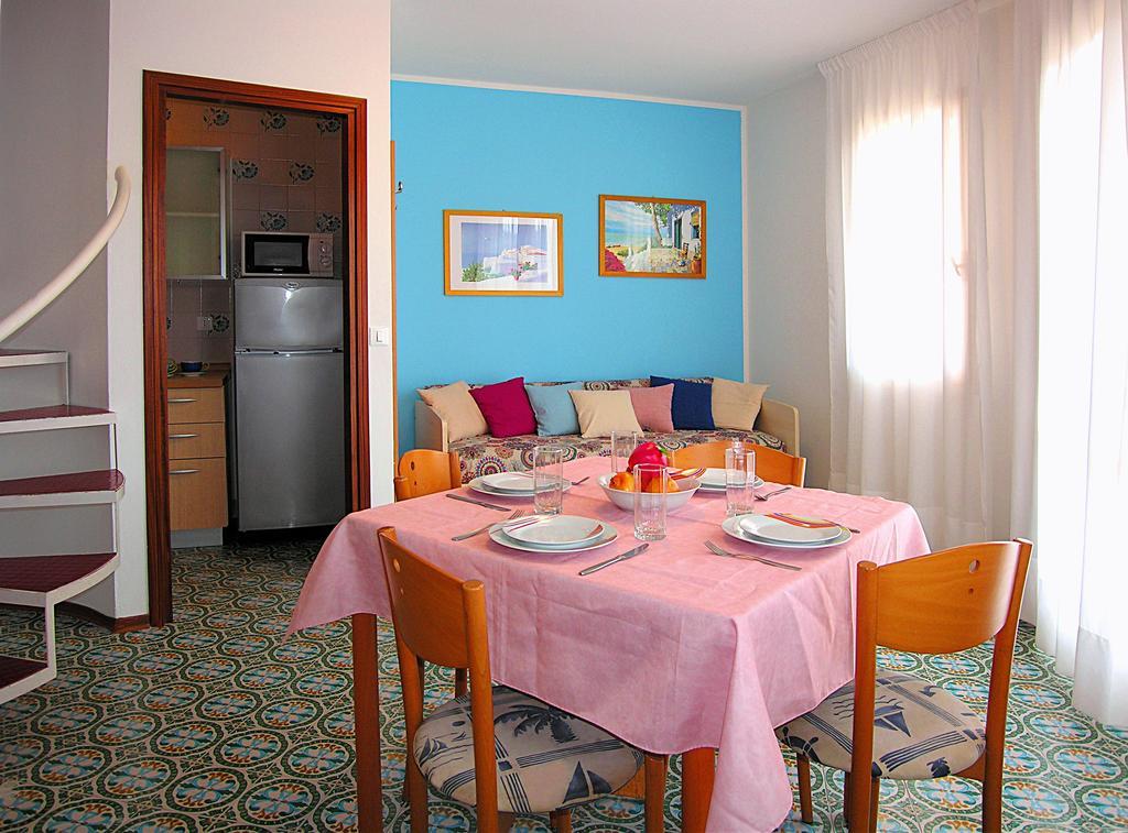 Appartamenti Villaggio San Siro 비비오네 외부 사진