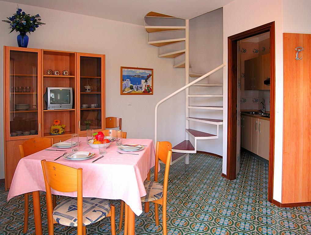 Appartamenti Villaggio San Siro 비비오네 외부 사진